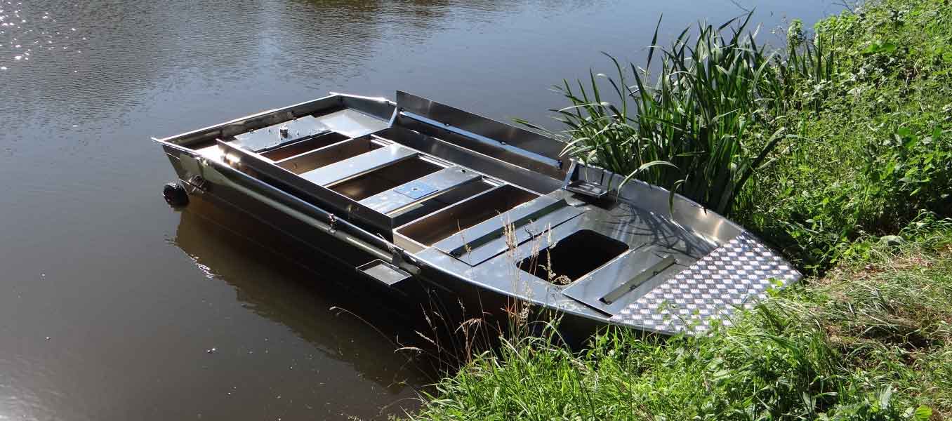 ligeiro barco